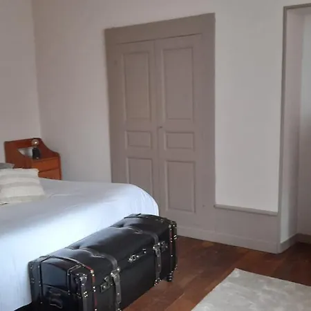 Le Clos De Soulages 4 Personnes *